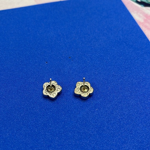 Brighton Flower Stud Earrings 🌺 - Picture 2 of 3